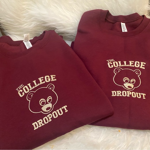 Other - College pullover sweatshirt Sweater